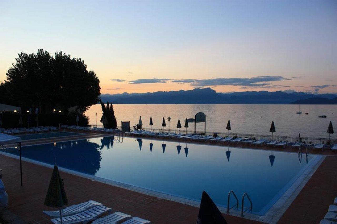 Camping Wien Peschiera del Garda Exterior photo